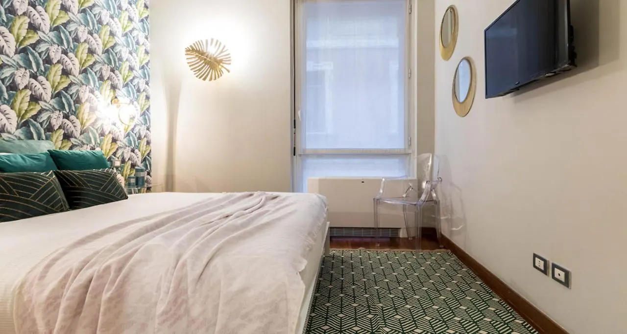 アパート Joivy Elegant 1 Bedroom Apt In Front Of The Sforzesco Castle ミラノ