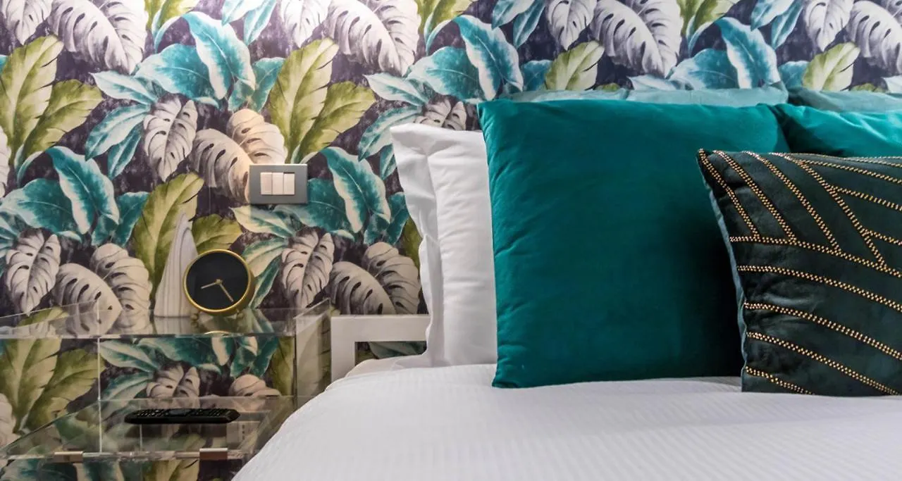 Joivy Elegant 1 Bedroom Apt In Front Of The Sforzesco Castle ミラノ